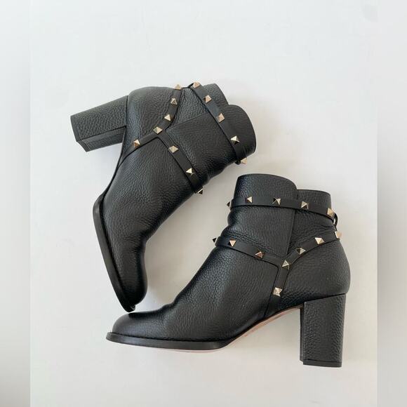 Valentino Garavani Black grained leather rockstud block heel ankle boots EU 40 - Picture 9 of 9
